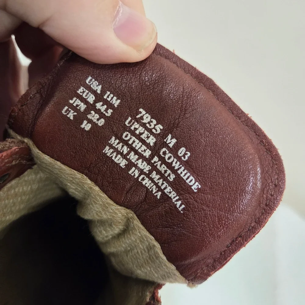 Vasque 7935 Gore-Tex Brown Leather Hiking Boots Mens 11 M Distressed Waterproof - Picture 6 of 7